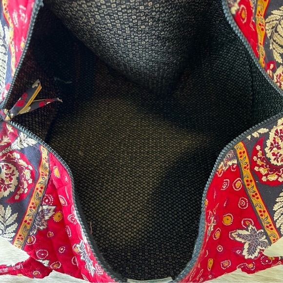 Vintage VERA BRADLEY Red Coin Large Duffle Bag 1999 Maple Leaf 2 Handles Zipper - Picture 10 of 13